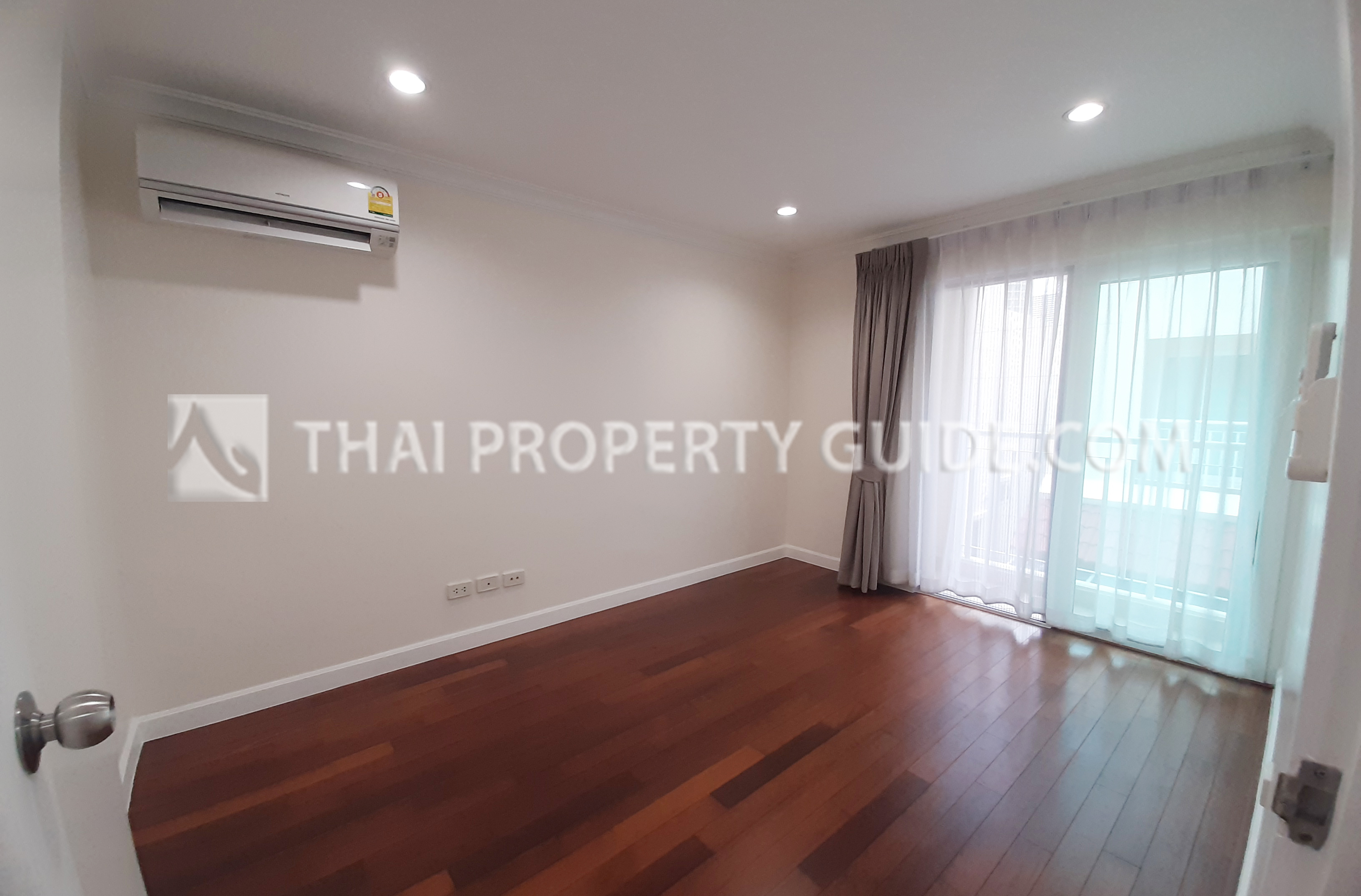 House with Shared Pool in Sukhumvit 